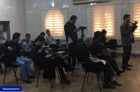 تصاویر/کنفرانس خبری استقلال خوزستان و تراکتورسازی