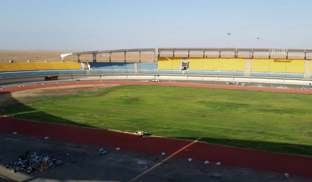 عکس/بازدید مسئولان از استادیوم خرمشهر