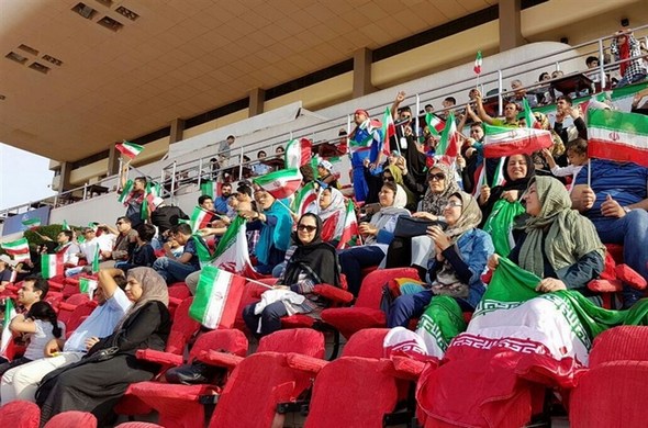 استقلال 1 – الفتح 0؛ خوزستان نفس کشید