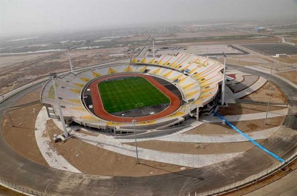 اولین میهمان اماراتی در ورزشگاه غدیر