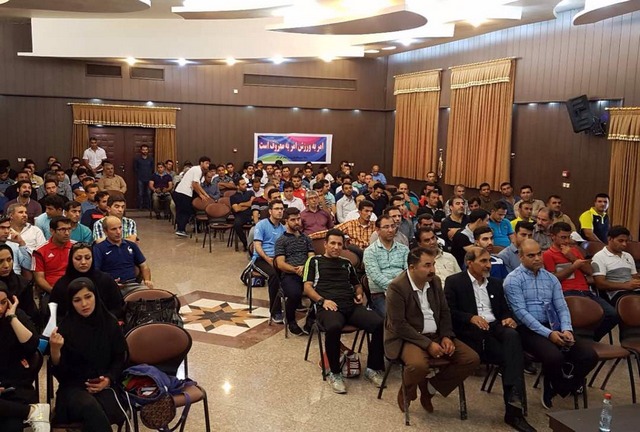 تصاویر/دوره دانش‌افزایی مربیان فوتبال خوزستان