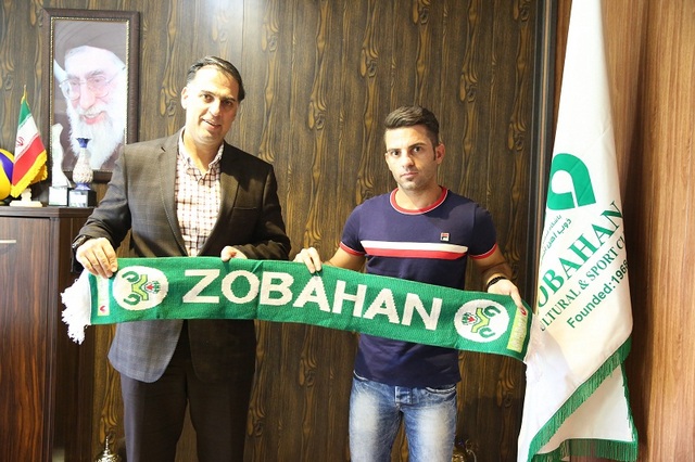 دو بازیکن فولاد خوزستان به ذوب‌آهن پیوستند