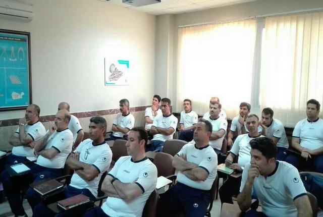 عکس/دوره آموزش مربیگری فوتبال در مسجدسلیمان