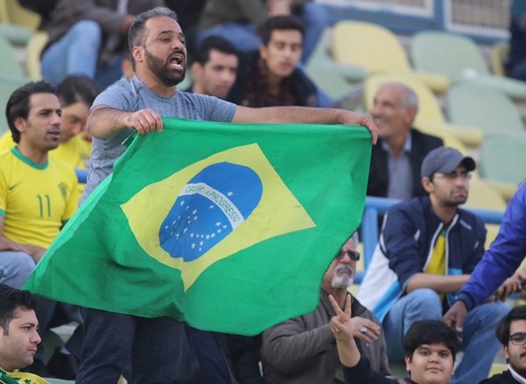 عکس/پرچم برزیل در شهر قدس بالا رفت