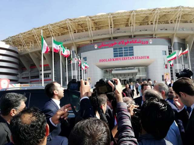 افتتاح ورزشگاه فولاد خوزستان صوری بود؟