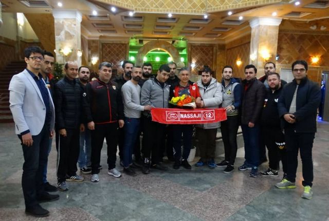 استقبال هواداران نساجی از کاروان فولاد خوزستان