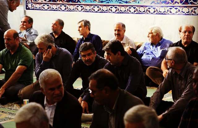 تصاویری از مراسم یادبود پیشکسوت فوتبال خوزستان