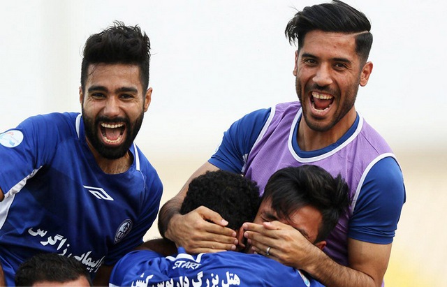 بحرانی: برای خوشحالی مردم خوزستان بازی کردیم