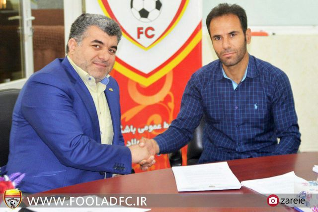 تصاویری از امضای قرارداد مربیان تیم فولاد خوزستان