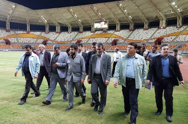 تصاویری از بازدید مسئولان از ورزشگاه فولاد خوزستان