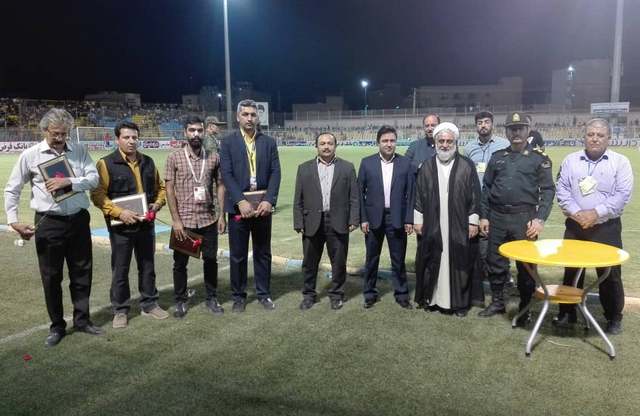 تجلیل از پیشکسوتان فوتبال و رسانه مسجدسلیمان