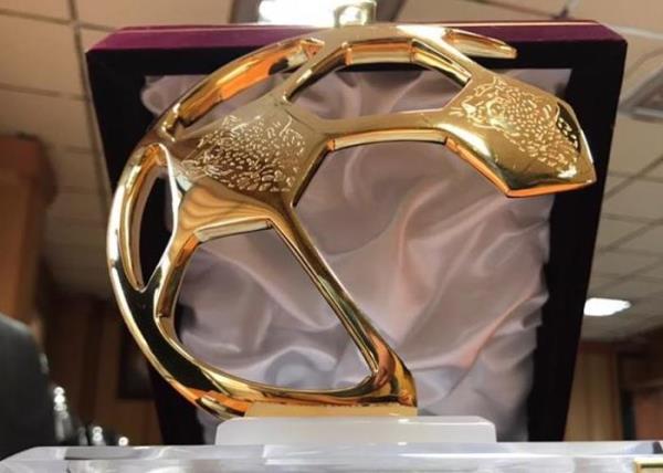 اهدای جایزه بازی جوانمردانه در جام حذفی