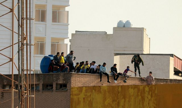 تصاویری از پیروزی نفت آبادان مقابل گل‌گهر سیرجان