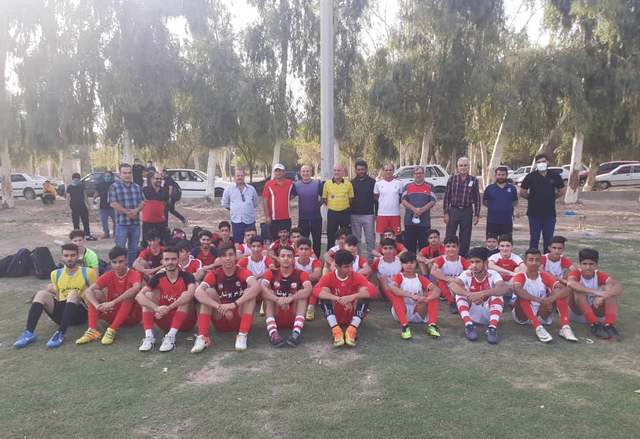 مسابقه فوتبال به یاد شادروان اهوازی برگزار شد